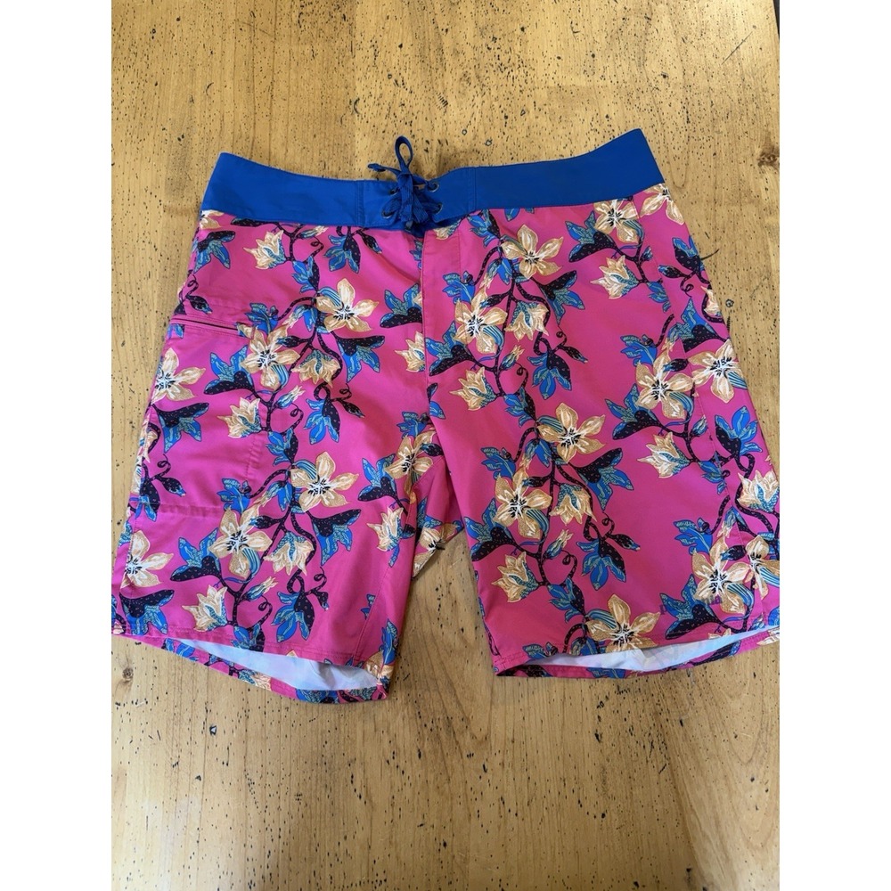 PATAGONIA Board Shorts MENS 34 Pink Floral Swim Trunks